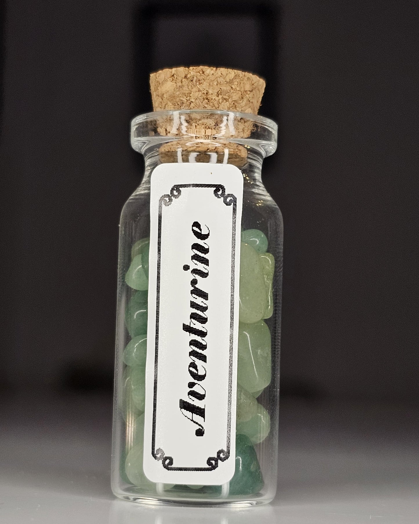 Aventurin im Spelljar - Aventurin Edelstein Chips im Glasfläschchen mit Korken - Mini Trommelsteine