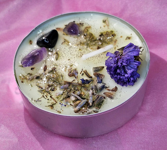 Manifestation Ritual Candle I Ritualverstärker I Maxi-Teelicht mit Kräutern, Blüten, Edelsteinen und ätherischen Ölen I Manifestiere Wunder